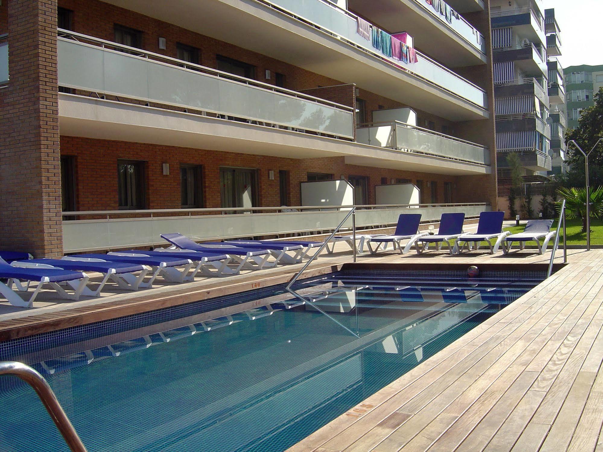 Apartamentos Salou Center Екстер'єр фото